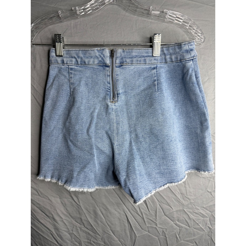 SO Light Wash Denim Skort Button Front Raw Hem Blue Size 3/26M